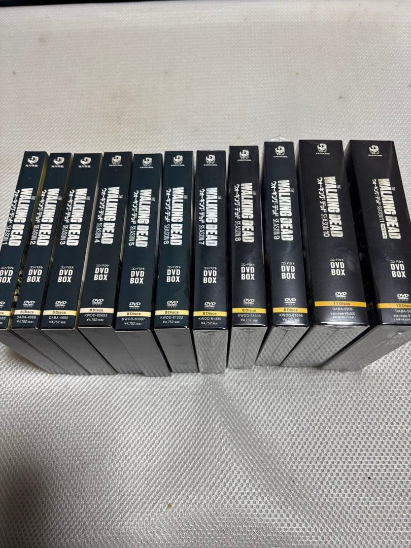 ウォーキング・デッド　コンパクトＤＶＤ1〜11 全巻セット