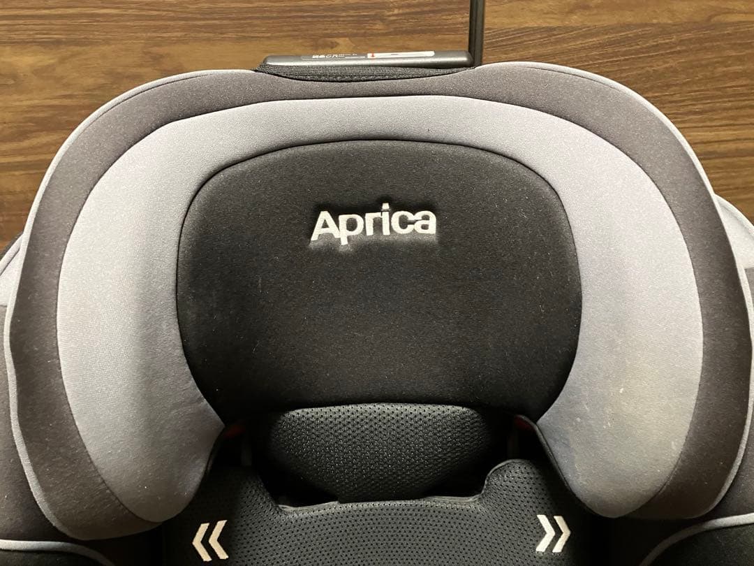 Aprica formfit チャイルド&ジュニアシート ISOFIX