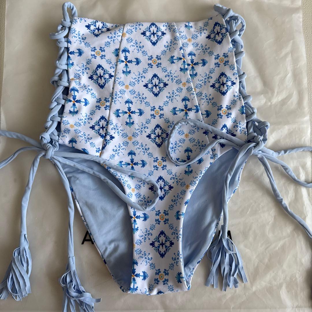 ALEXIA STAM フリルビキニセットアップ