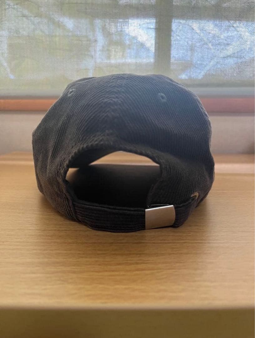 Stussy MID-DEPTH SPORT ARCH STRAPBACK 黒