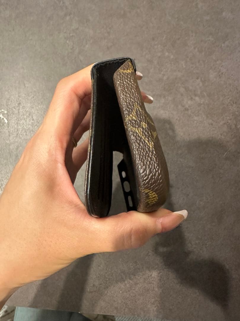 LV ルイヴィトン　iPhoneケース