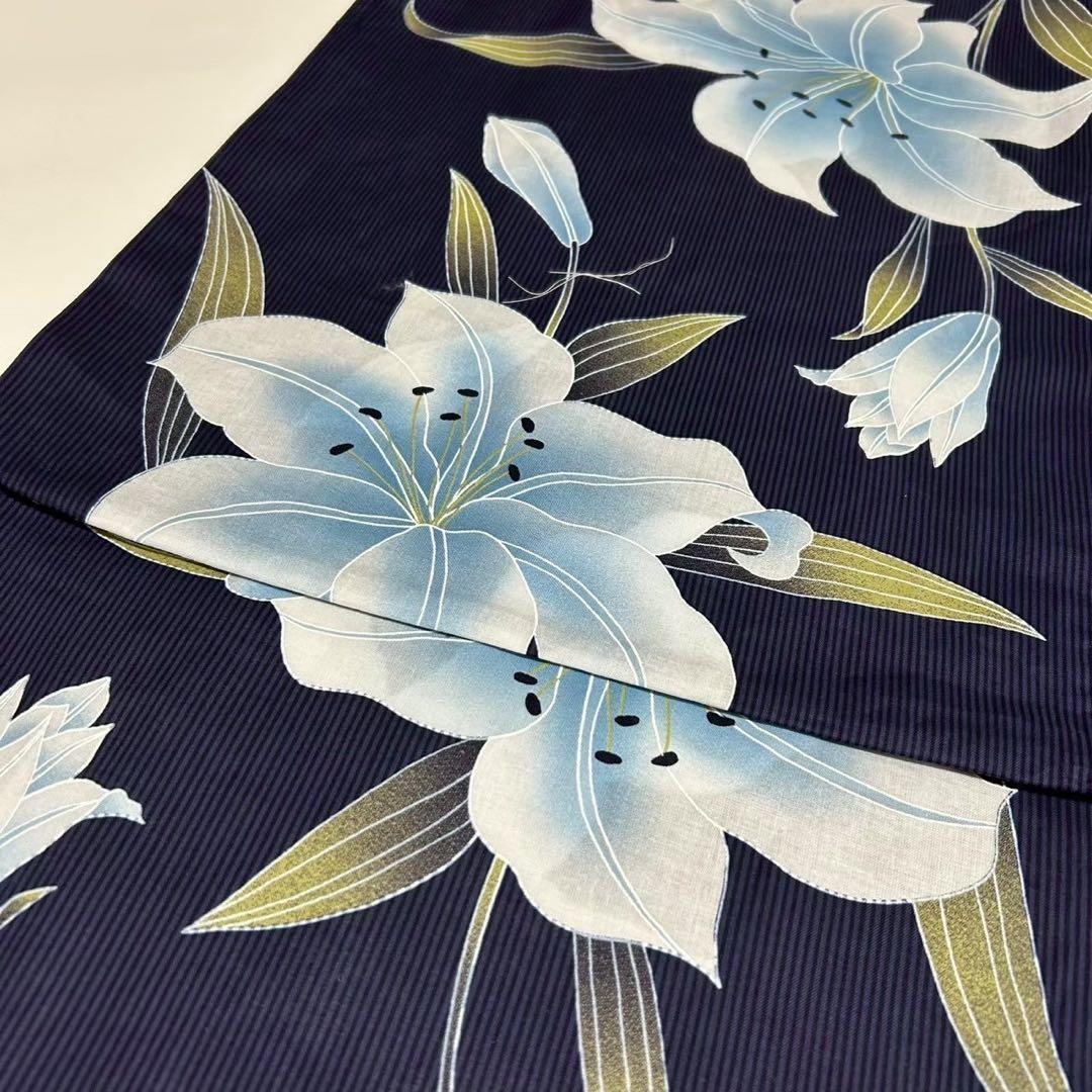浴衣　大きめサイズ　浴衣 4L 百合　濃紺　帯　2点　新品　未使用　0808⑥