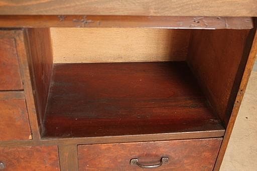 雰囲気の良い古い木製の引き出し7杯　書類棚　収納　古家具　古民家　アンティーク