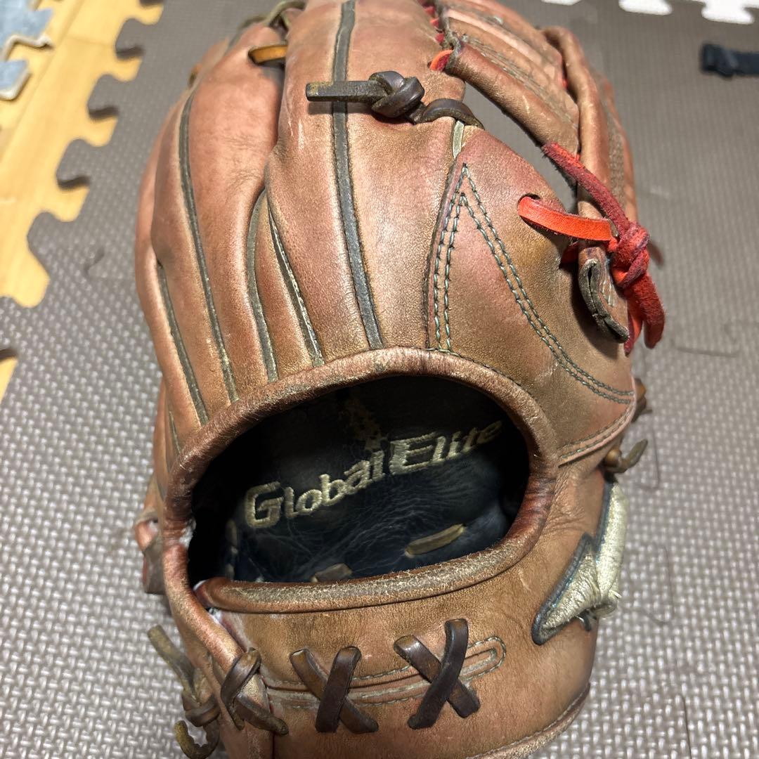 硬式野球外野手用グローブ