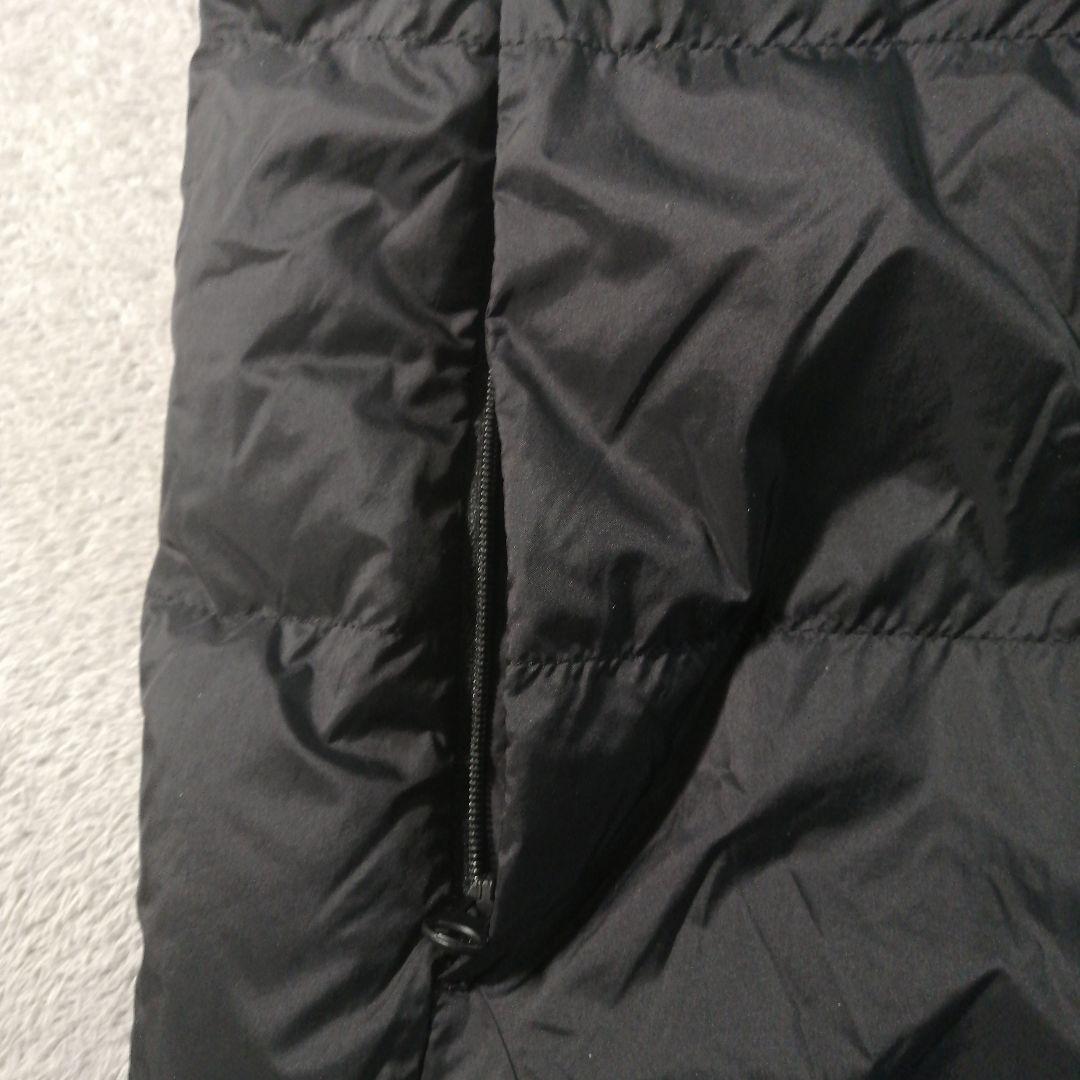 ユニクロ　ウルトラライトダウンフーデッドコート　ブラック　Ｌ