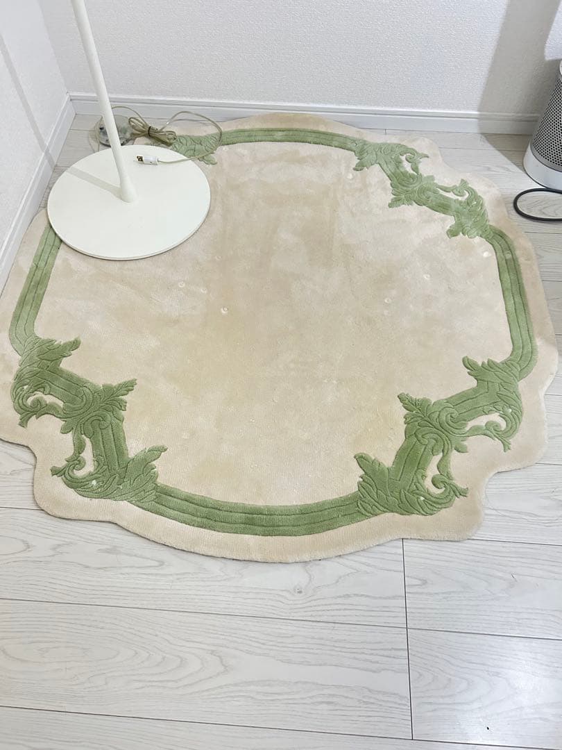 【プロフ必読】Cassina オーダーカーペット