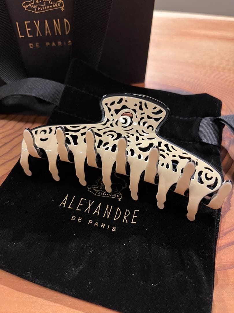 新品★ALEXANDRE DE PARIS ヘアクリップ アイボリー　M