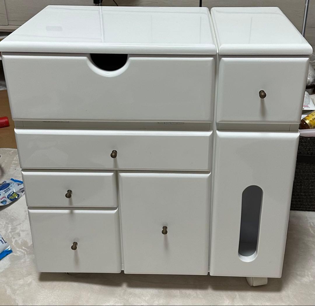 ホワイトドレッサー・鏡台　鏡面仕上げ