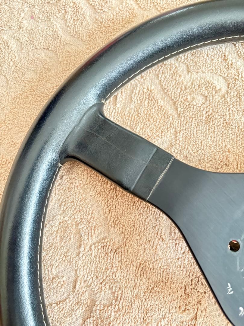 MOMO 3本スポーク レザーステアリング 36φ mystere ミステール