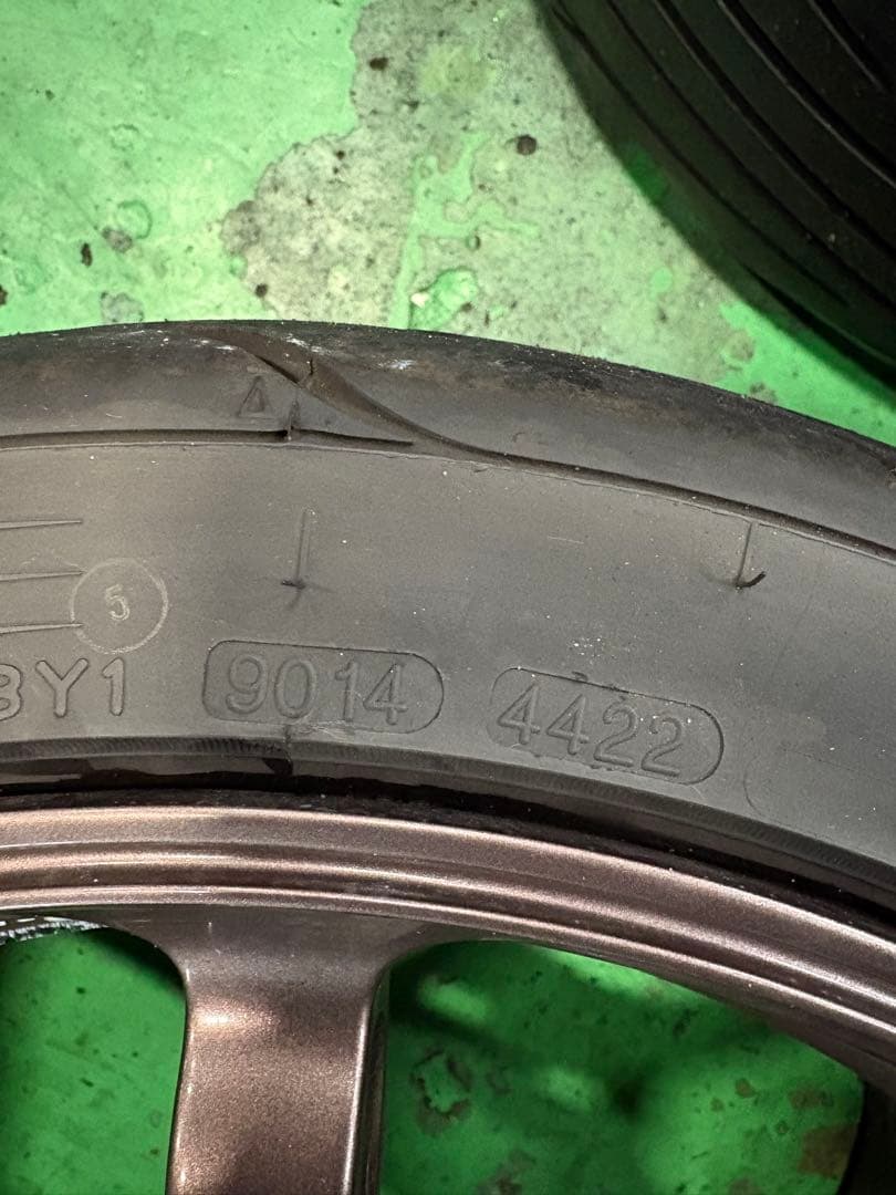 アドバンレーシングRG-Ⅳ ブロンズ18インチホイールセット 9.5J+45