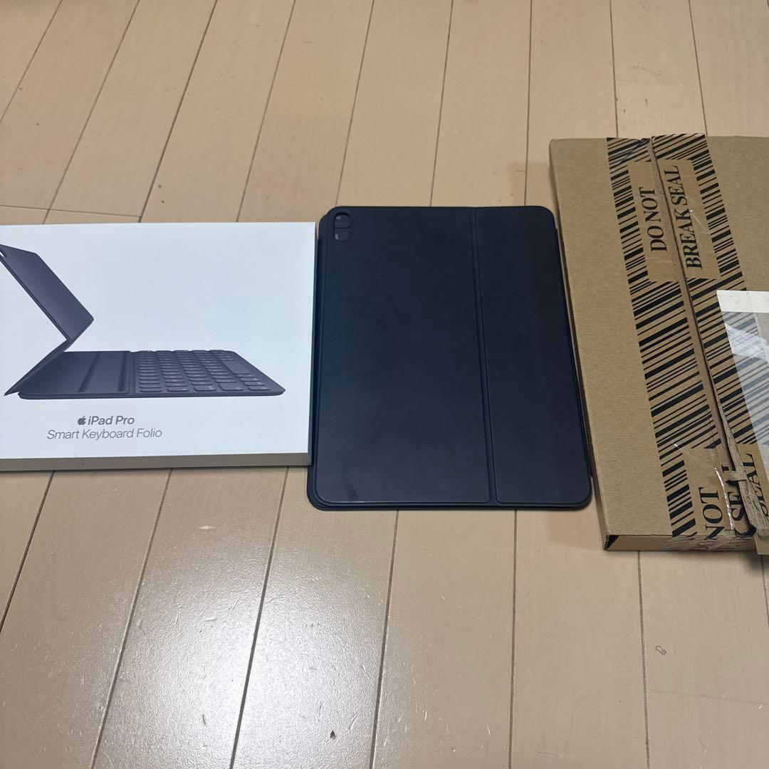 iPad Pro Smart Keyboard Folio (11インチ)