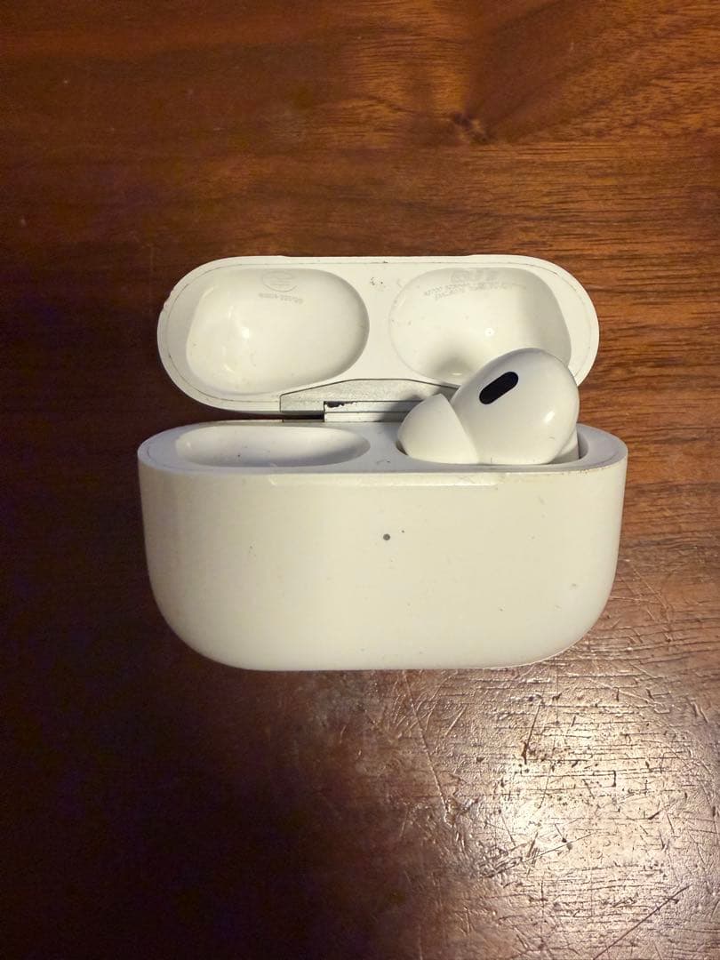 岸*伴様 AirPods Pro 2本体、片耳（右）