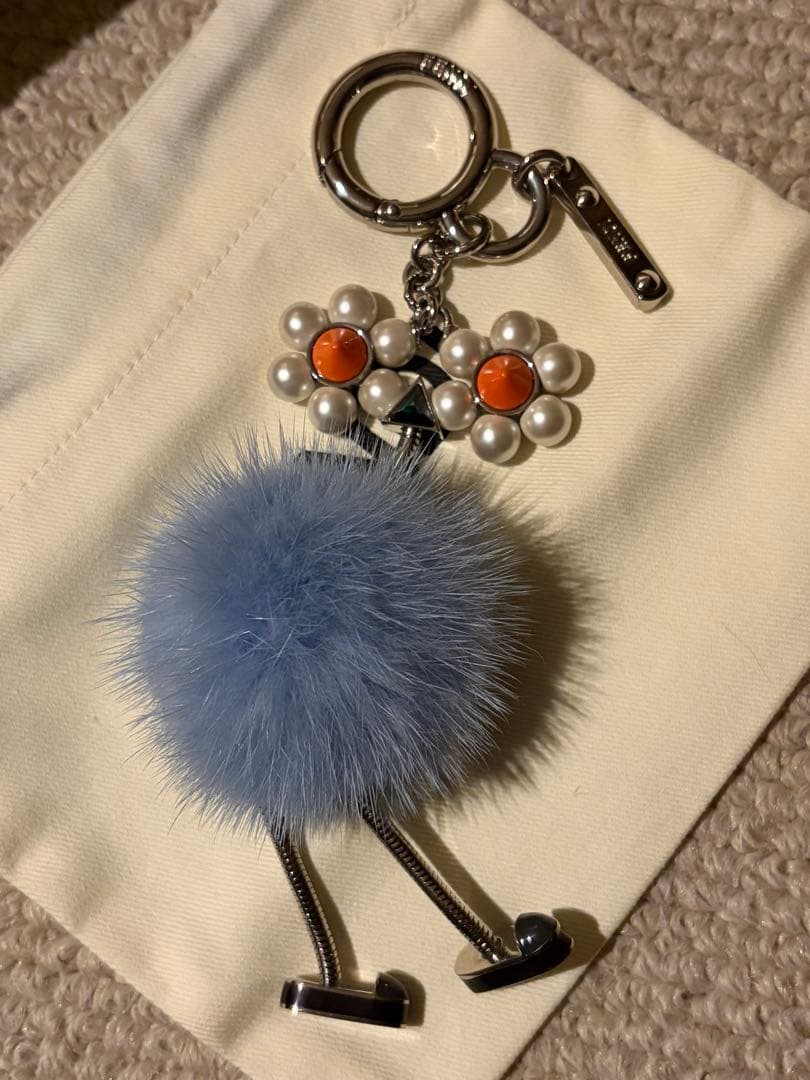 FENDI フェンディ チャーム バッグバグズ モンスター スタッズ メタル