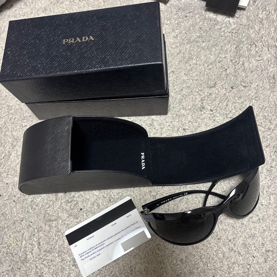 真*ル様 PRADA SPR 10S ブラック サングラス