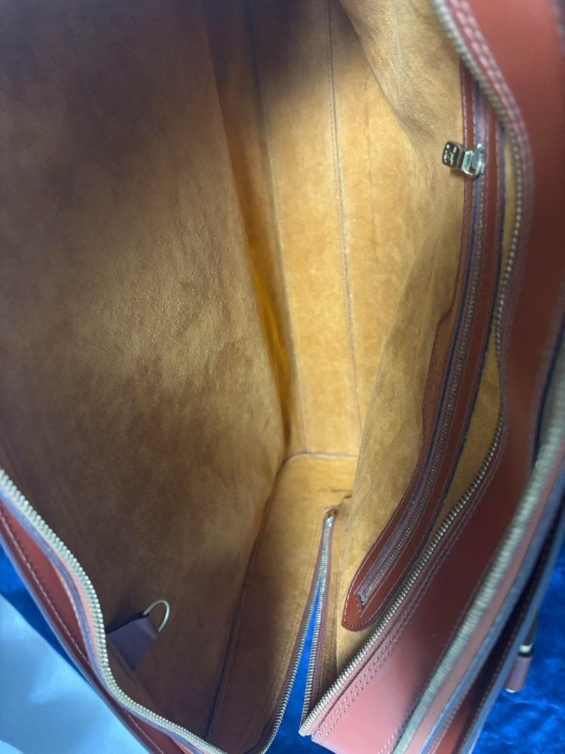 ルイヴィトン ビジネスバッグ エピ M54513