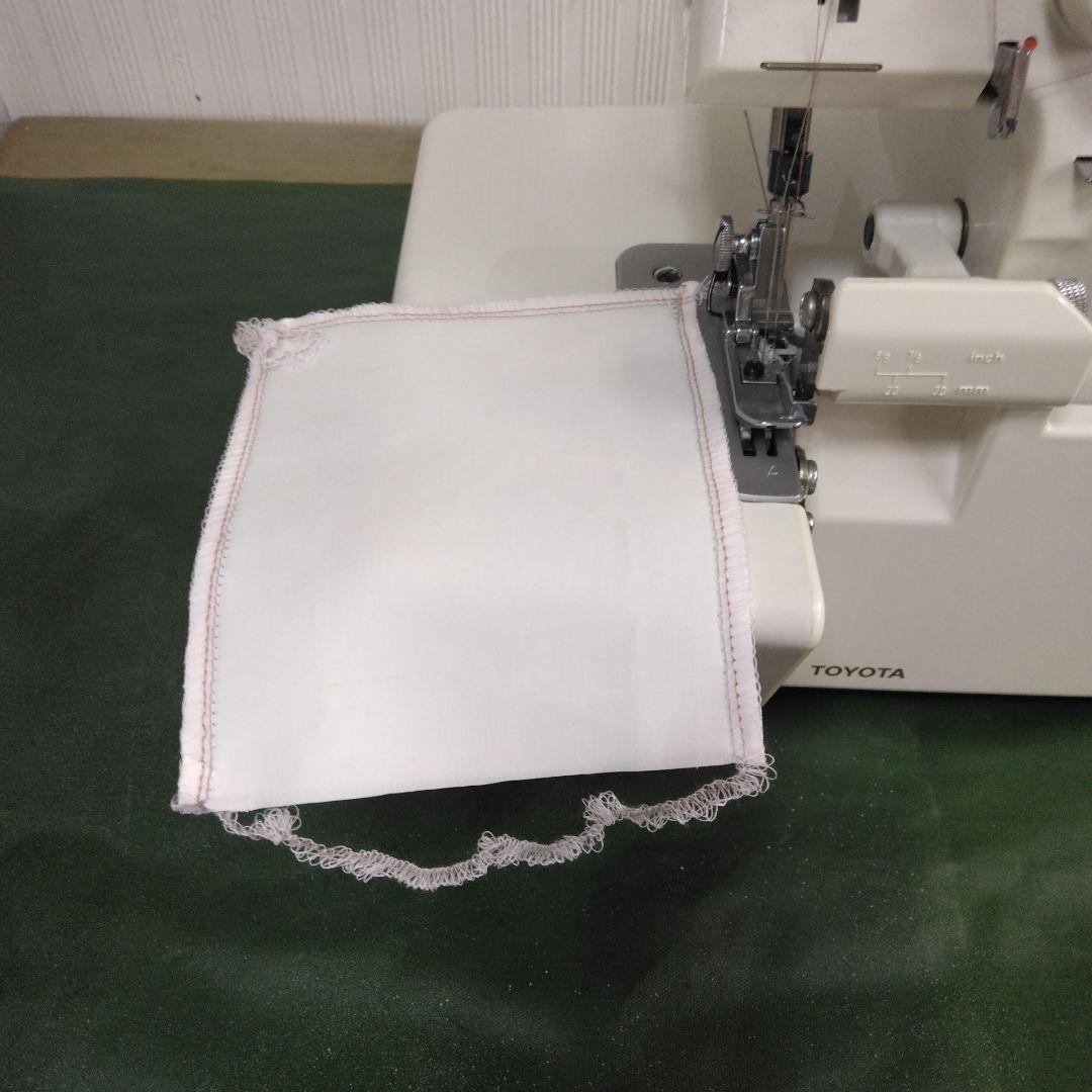 トヨタミシン4本ロックMX3400D