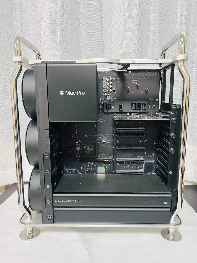 Apple MacPro 2019 8コ 32GB/256GB/Pro 580X