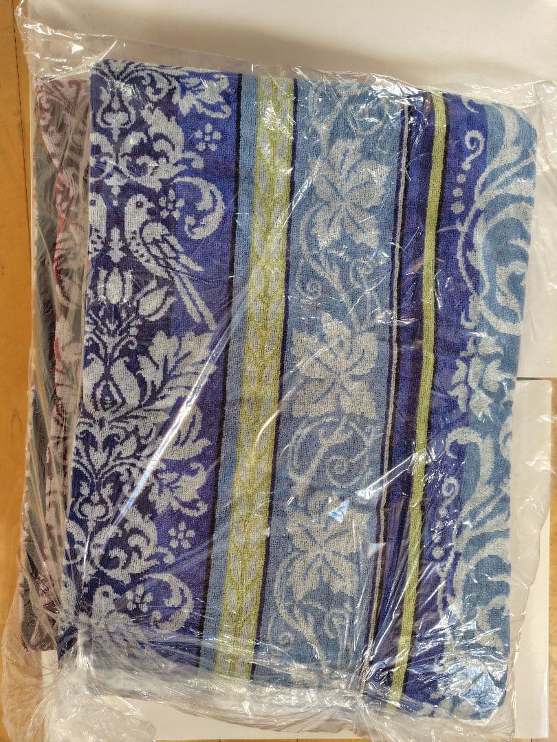 【新品】ロマンス小杉　タオルケット 今治　140cm x 200cm　青　赤