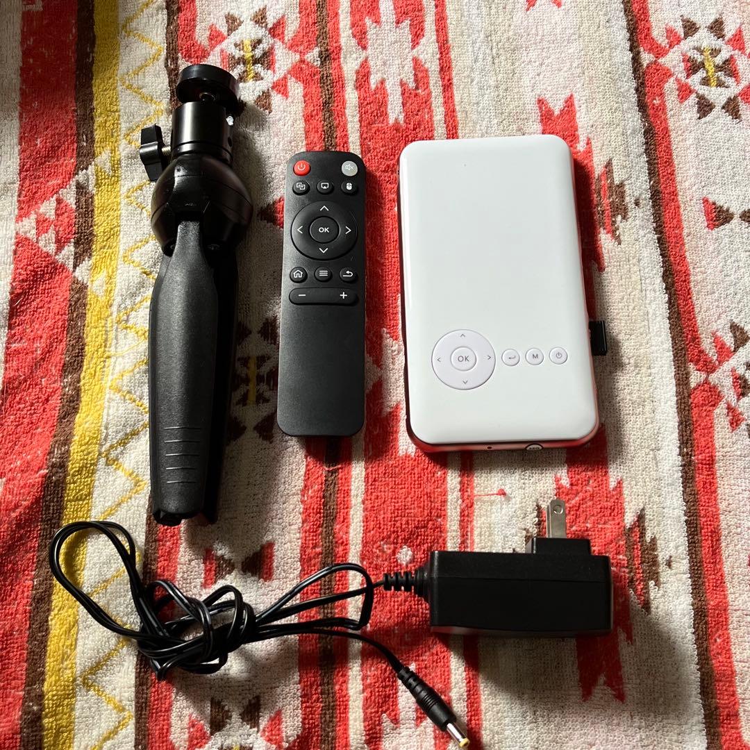 プロジェクター カベーニ