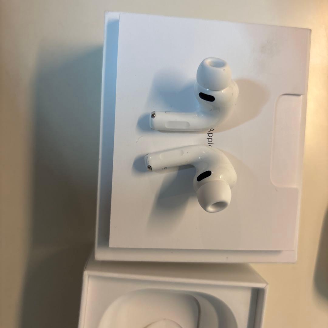 Apple AirPods Pro3 本体