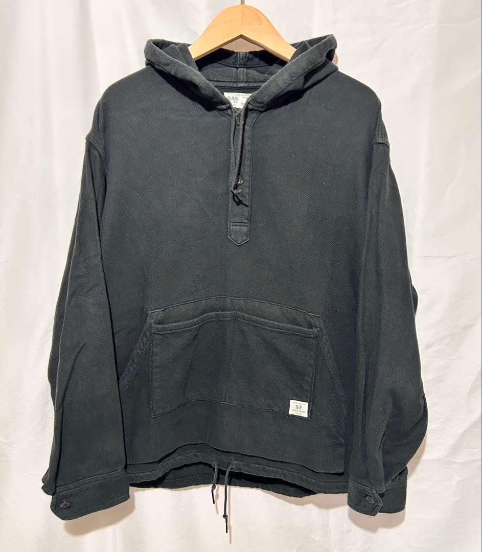 トップス SASSAFRAS Leaf Pruner Shell Bud Half