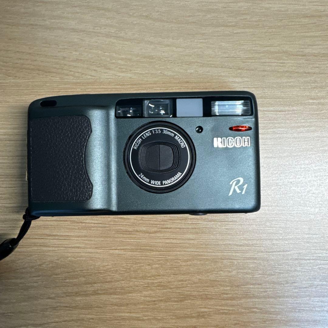 RICOH R1 コンパクトフィルムカメラ