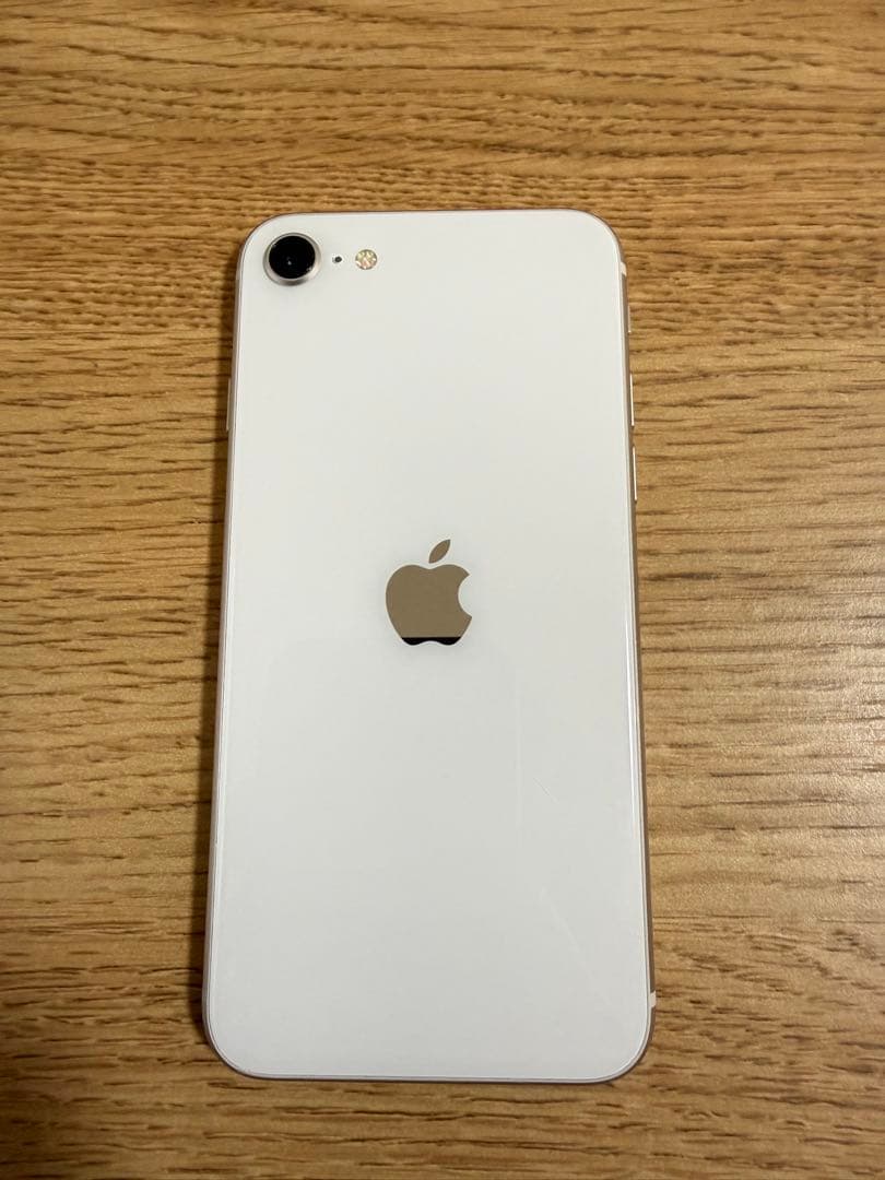 iPhone SE 第3世代 スターライト 64GB SIMフリー