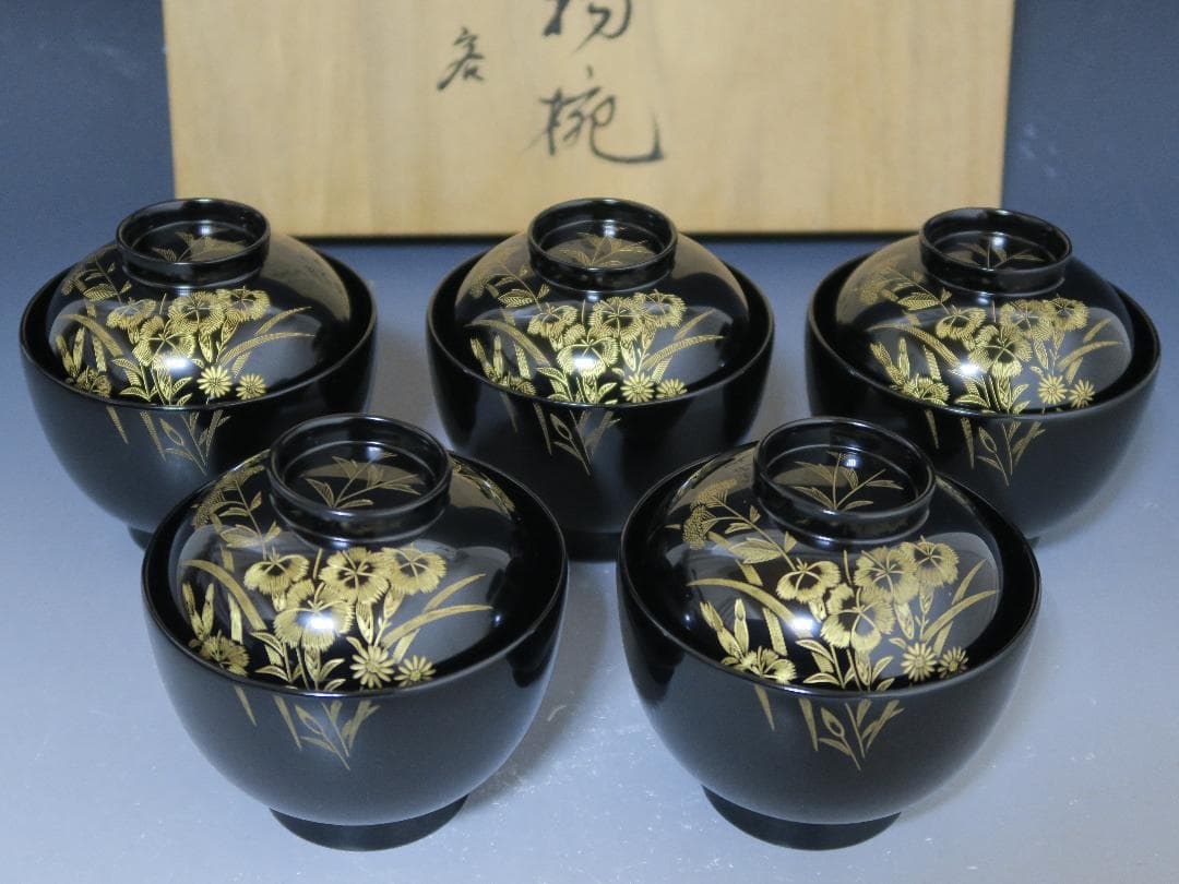 【輪島塗】極美品 秋草沈金 吸物椀 坂本漆器店 黒塗 五客揃 天然木 栞 共箱