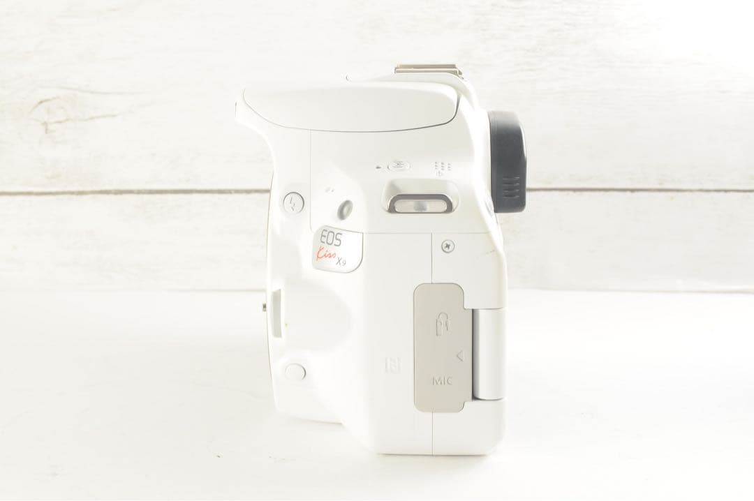 ❤️Wi-Fi機能搭載❤️自撮り❤️Canon kiss X9 ホワイト