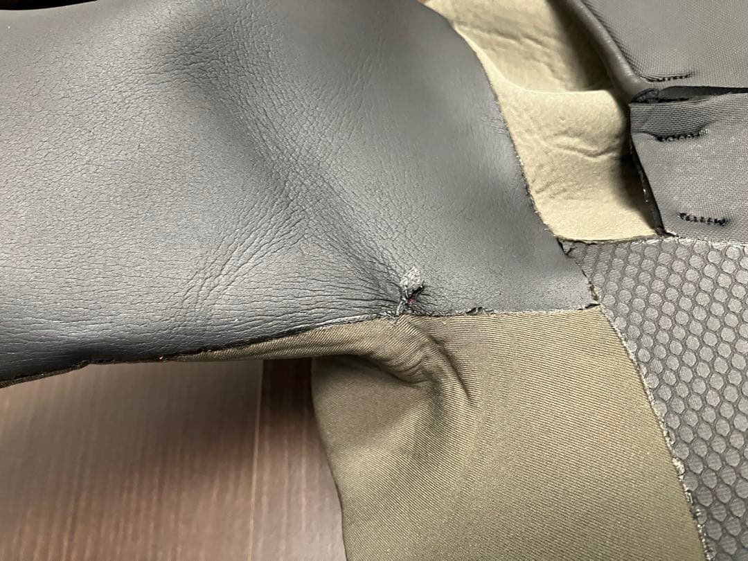 FELLOW セミドライスーツ 5×3