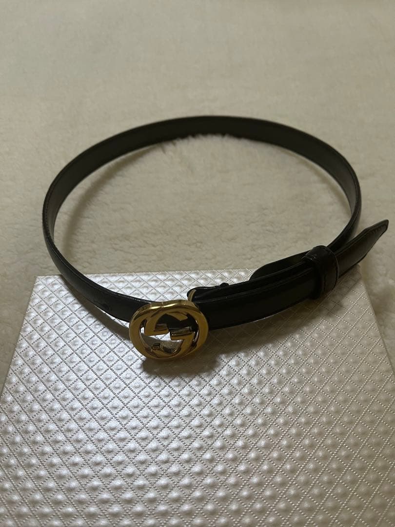GUCCI グッチ　ブラックレザー ベルト　ゴールド　ダブルGロゴ