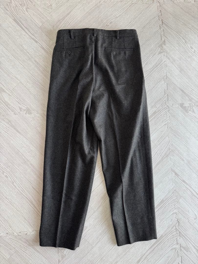 【新品タグ付】HEUGN ユーゲン TROUSER060 e オリーブ