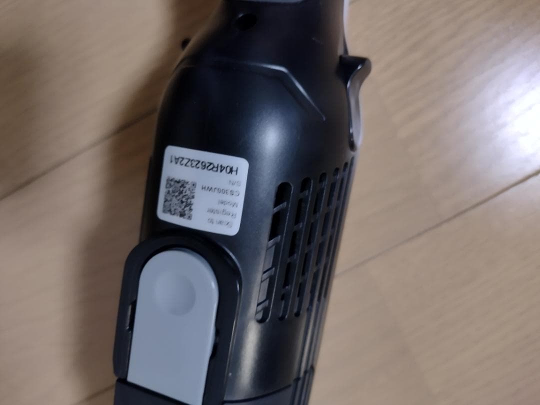 シャーク★コードレスクリーナー★CS300JWH★バッテリーの状態良好★2