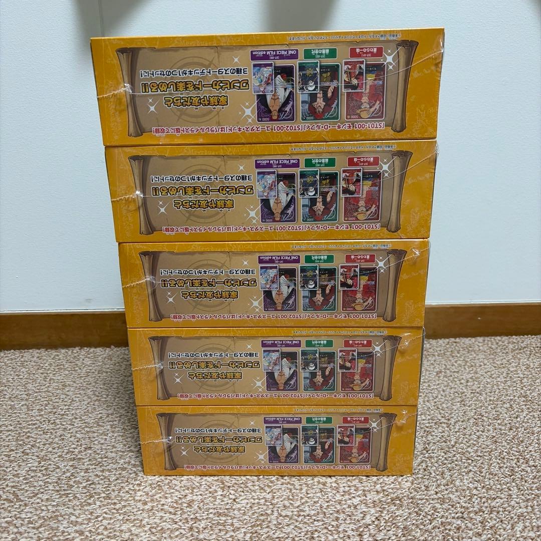 新品未開封　ワンピースカードゲーム　ファミリーデッキセット　シュリンク付き　5個