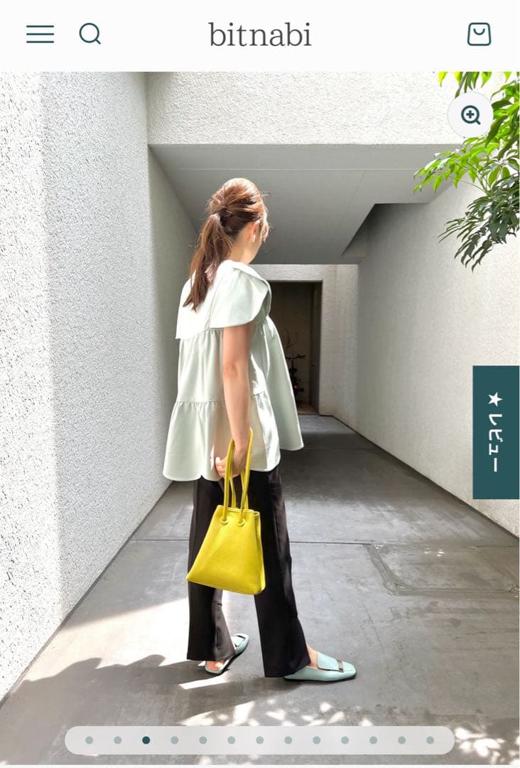 bitnabi ビンナビの美人トップス （ブルー）ペタルスリーブトップスです。