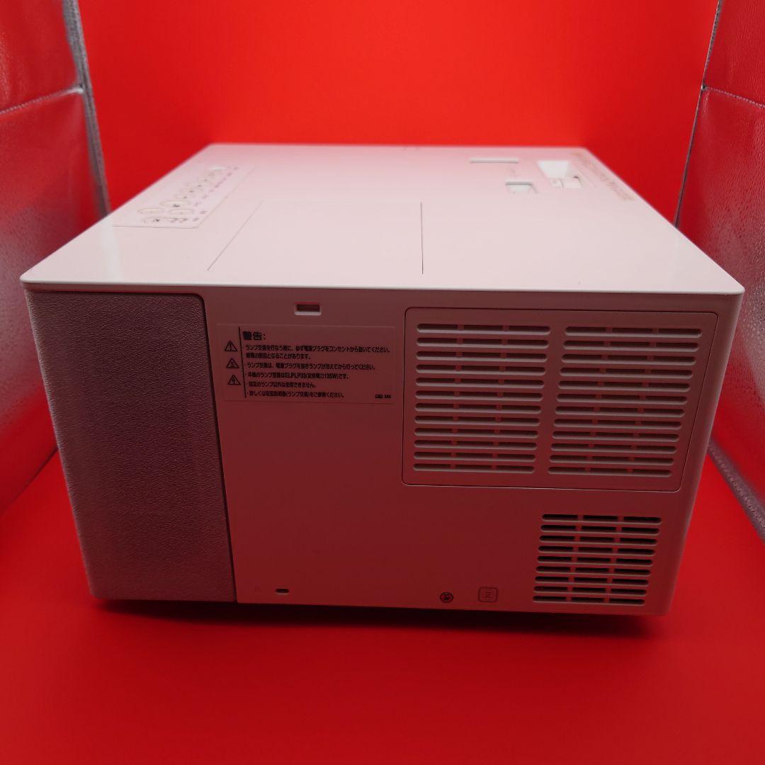 EPSON ホームプロジェクター本体およびバススピーカー