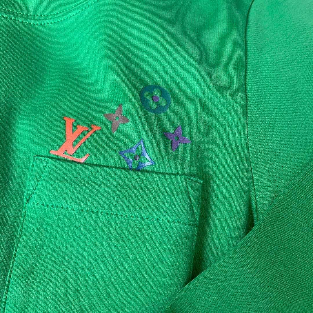 【新品タグ付き】Louis Vuitton ルイヴィトン⭐︎長袖Tシャツ　キッズ