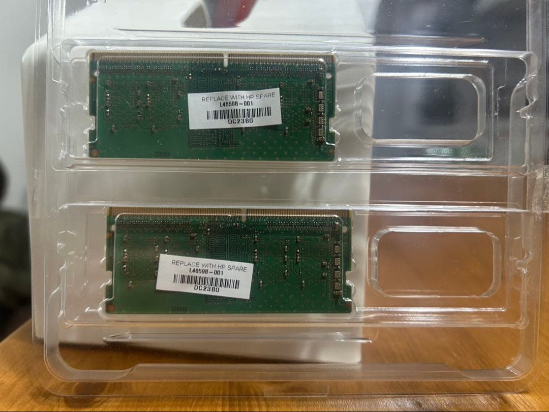 マイクロン DDR4 8GB メモリー 2枚組