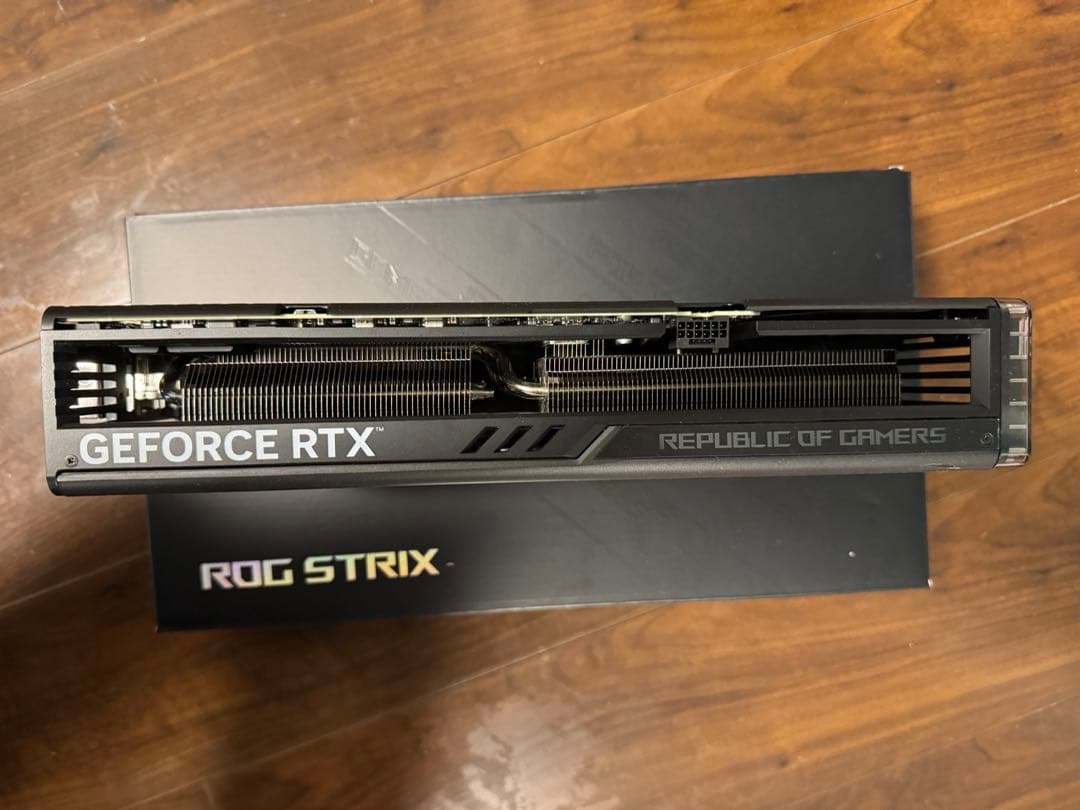 グラフィックボード・グラボ・ビデオカード ROG STRIX GeForce RTX 4070 Ti OC 12GB