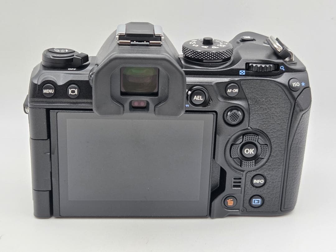 【美品】OLYMPUS OM SYSTEM OM-1 ボディ 1,529ショット