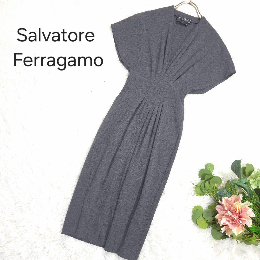 Salvatore Ferragamo 40 ワンピース ロング 半袖 Vネック