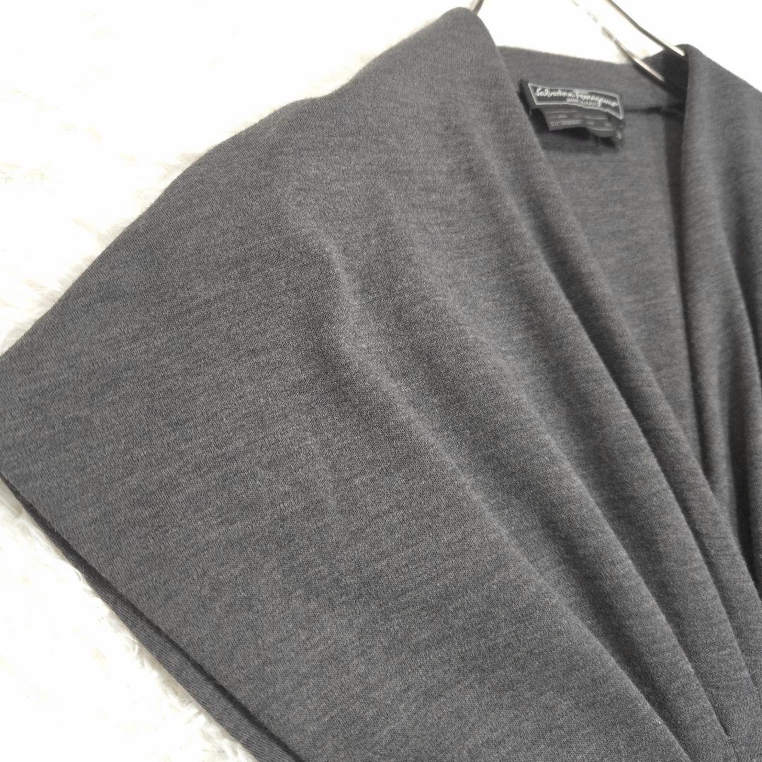 Salvatore Ferragamo 40 ワンピース ロング 半袖 Vネック