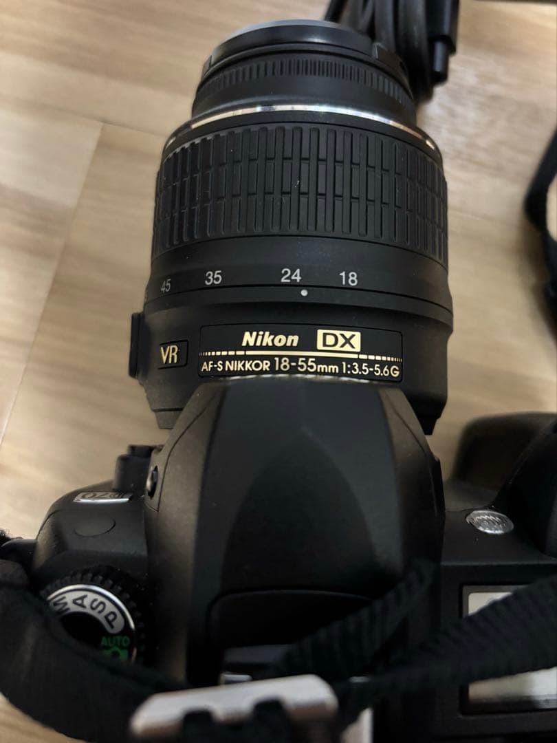 Nikon カメラ D70 + 18-55mm +35-77mmレンズキット