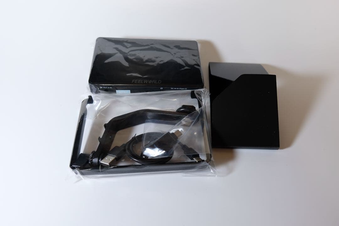 FEELWORLD F5 PRO 4Kモニター 5.5インチおまけ付き