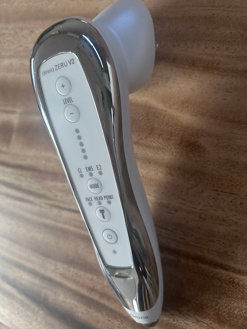 direia ZERU V2 美顔器　新品未開封トリートメントジェル付き