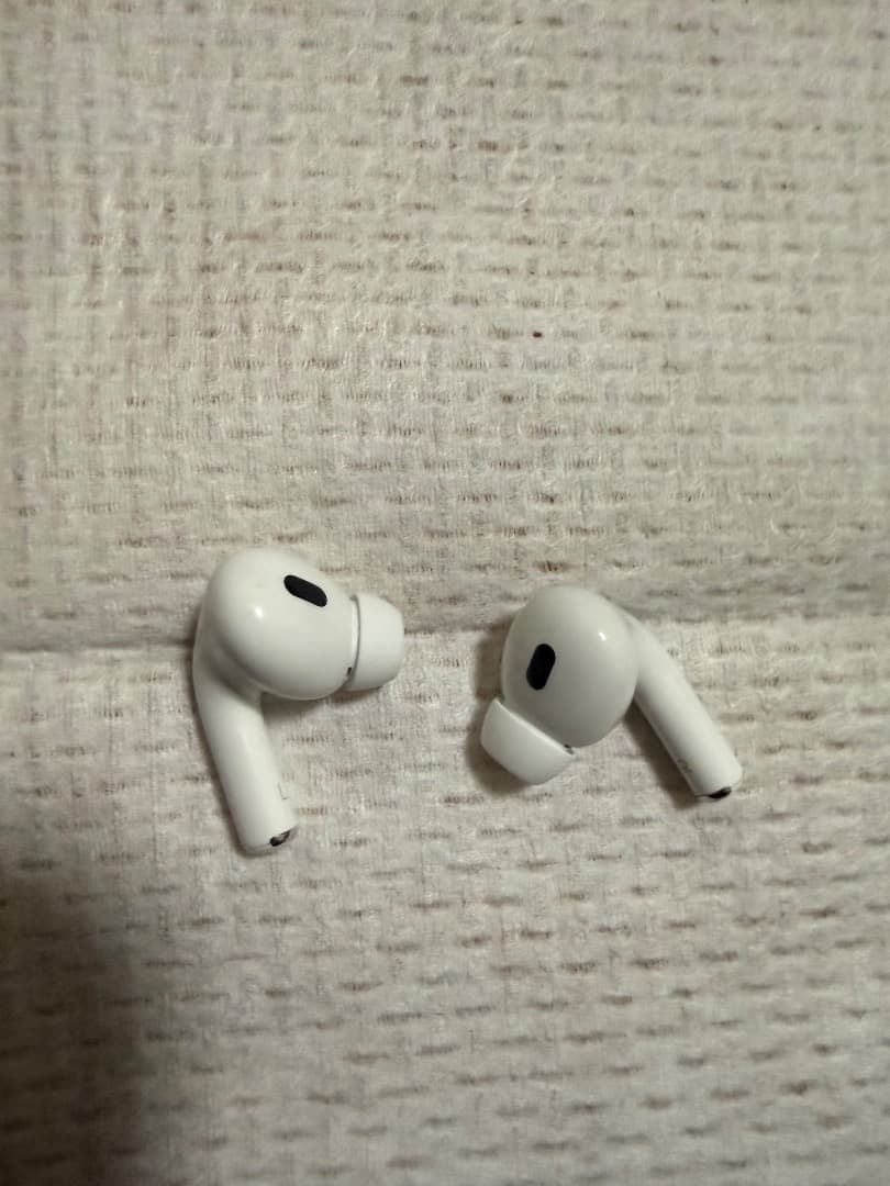 AirPodsPro2 イヤホンのみ(両耳) A3047 A3048