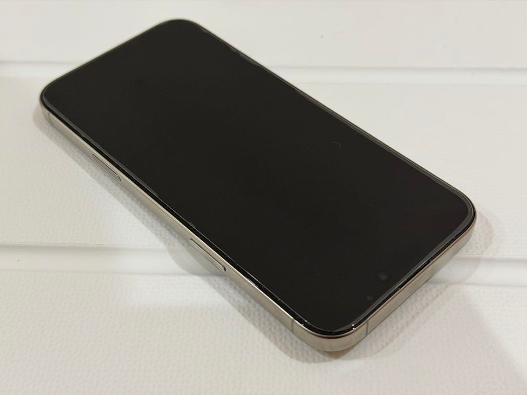 iPhone16 pro max 512GB ナチュラルチタニウム Apple版