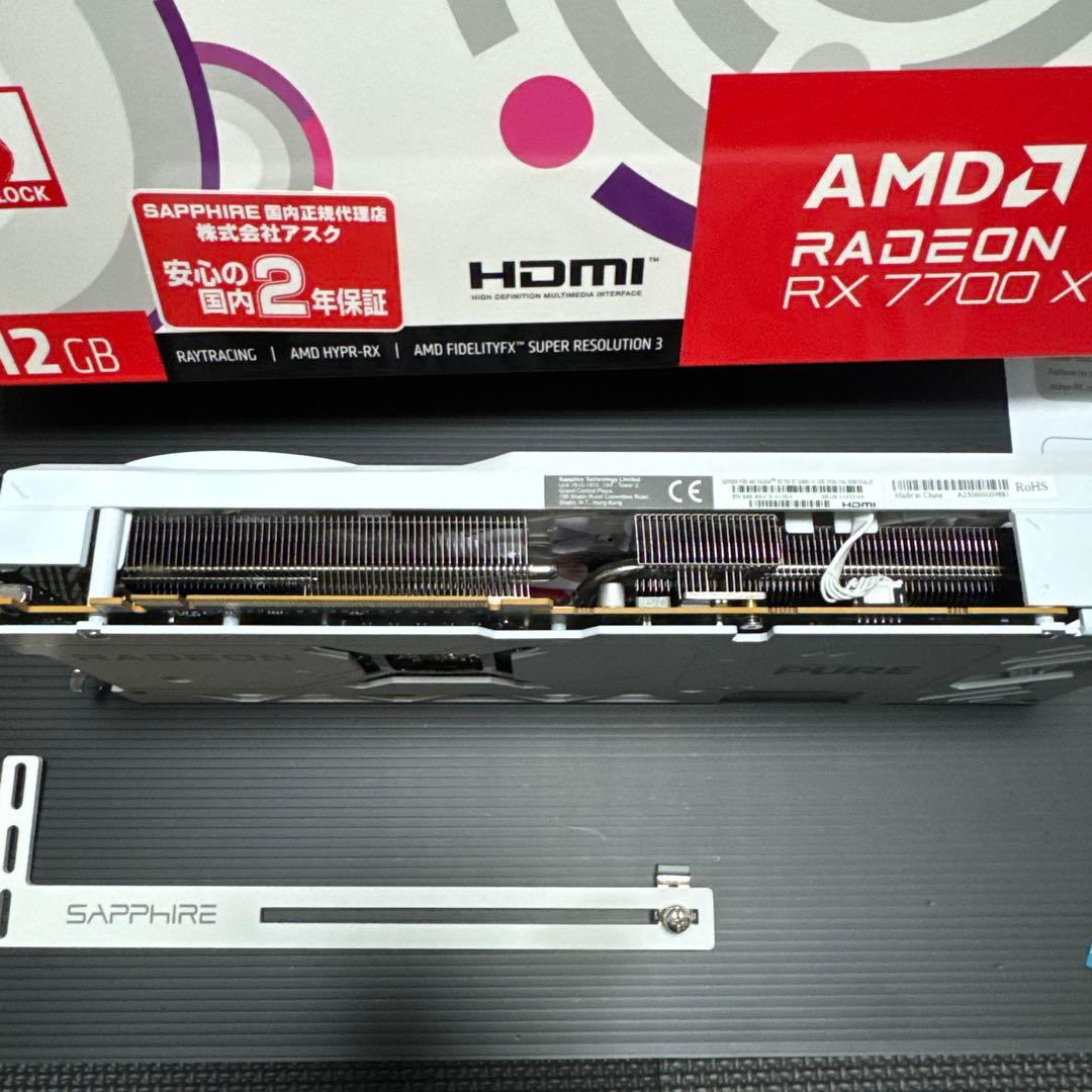 グラフィックボード・グラボ・ビデオカード Sapphire Radeon RX 7700 XT 12GB