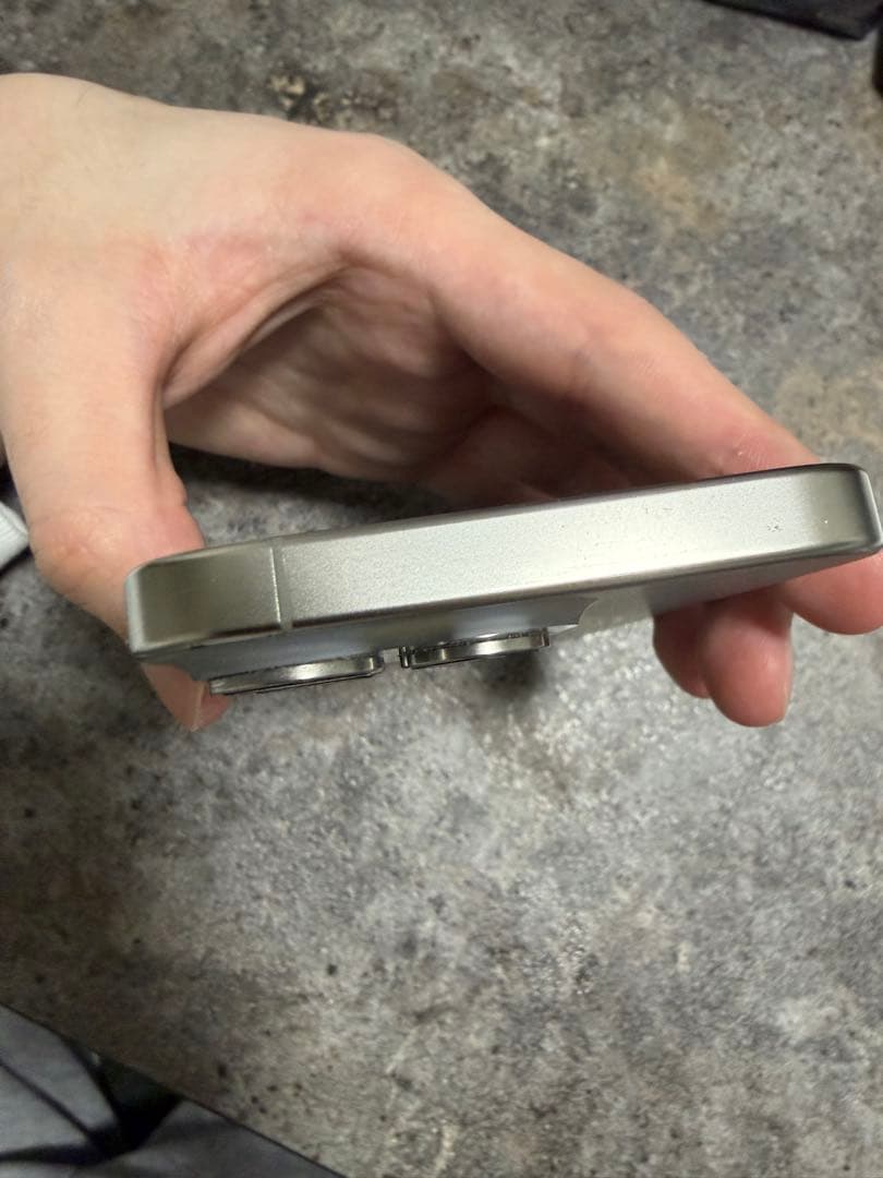 【傷少なめ】Iphonee15pro 128GB