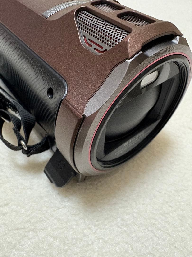 Panasonic パナソニック　ビデオカメラ　HC-W870M ケース付き